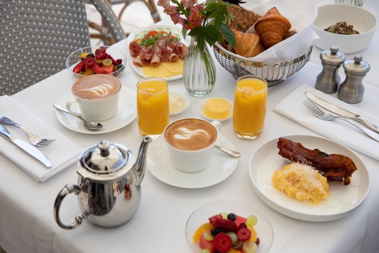 Hotel Diplomat שטוקהולם מראה חיצוני תמונה A breakfast table