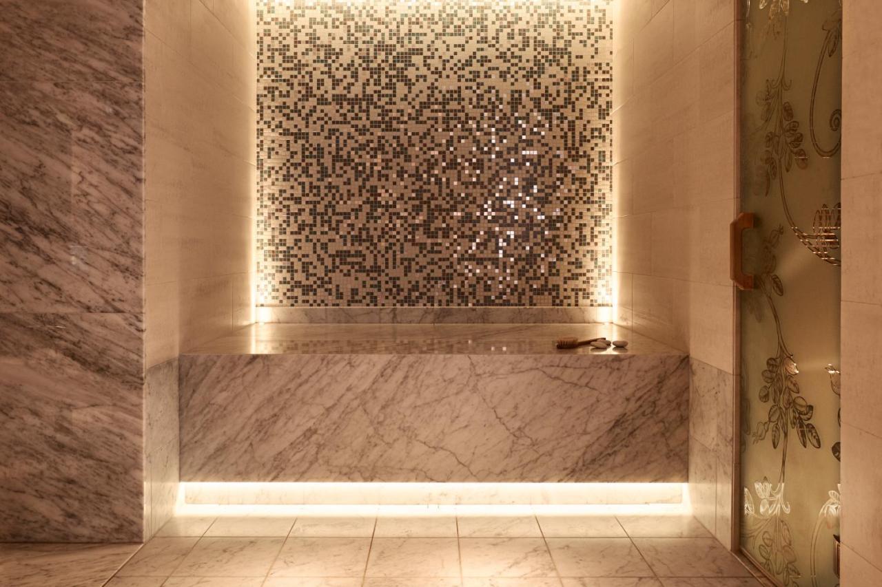 Hotel Diplomat שטוקהולם מראה חיצוני תמונה A hammam in a spa